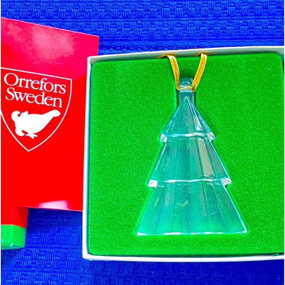 1995 ORREFORS CRYSTAL CHRISTMAS ORNAMENT BRAND NEW WITH TAGS IN ORIGINAL BOX - Picture 1 of 9